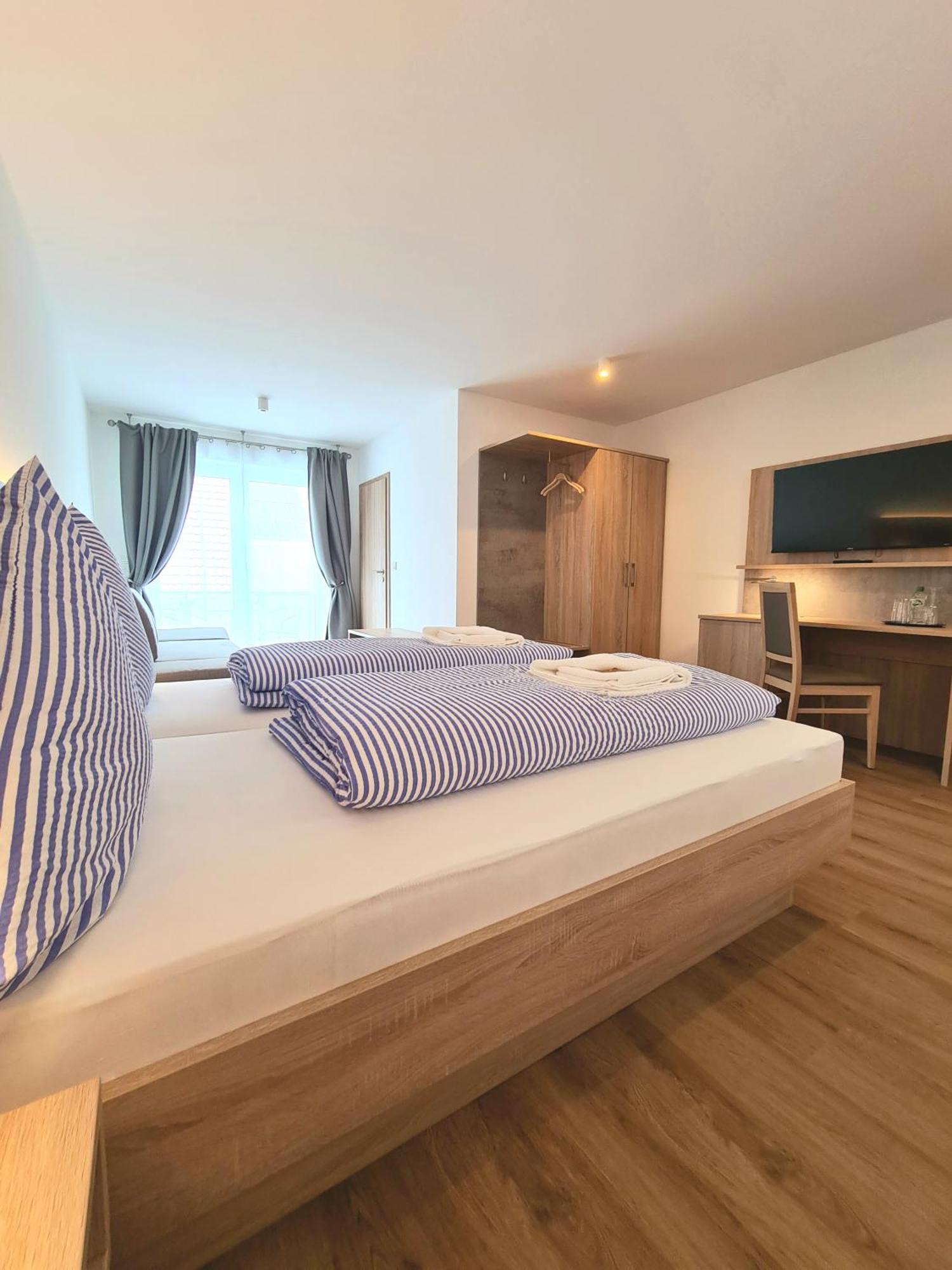 נורדייך Hotel Pension Nordzeit מראה חיצוני תמונה